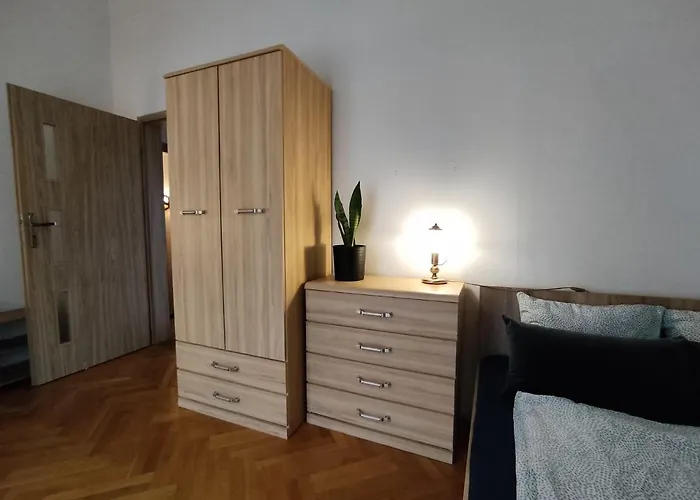 Classic Apartament Metro Kabaty