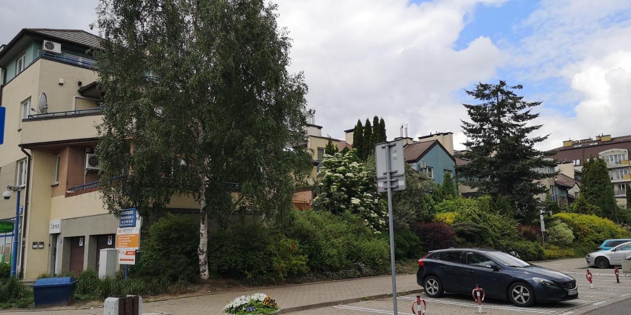 Classic Metro Kabaty Apartment